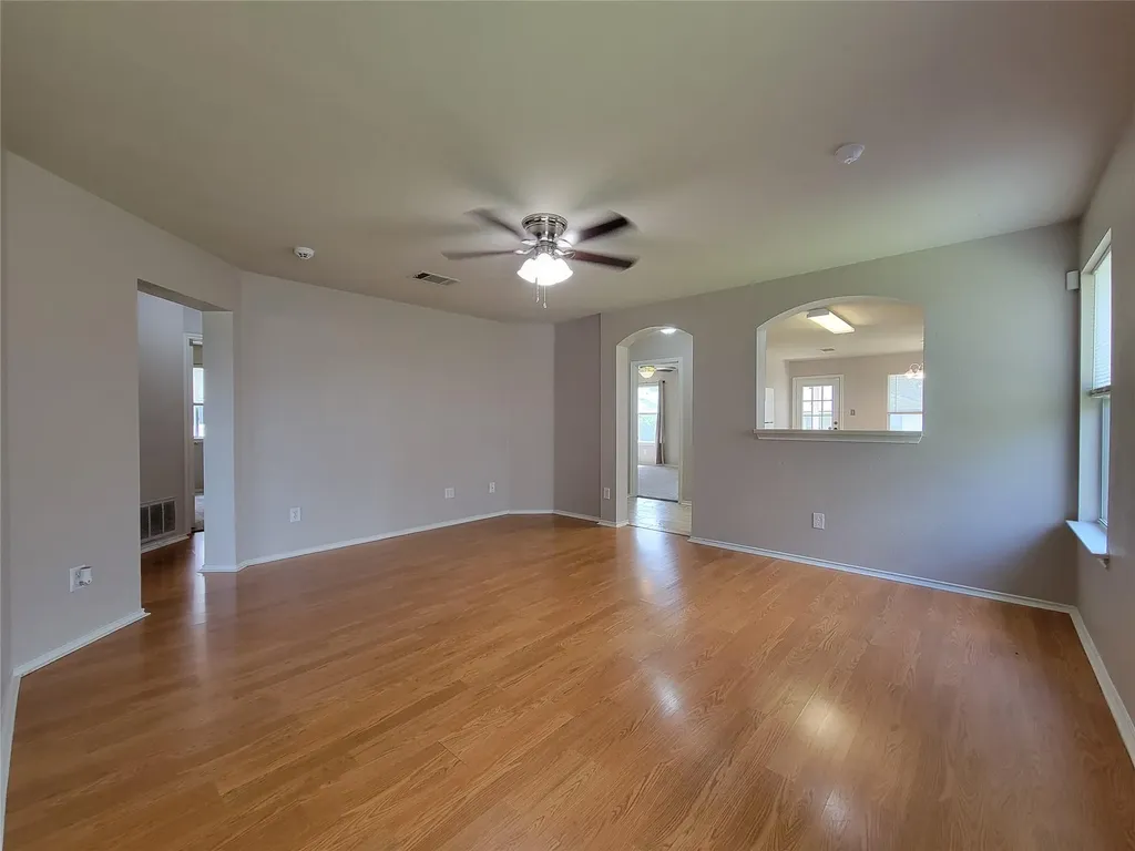 1005 Burgess Drive Leander TX 78641