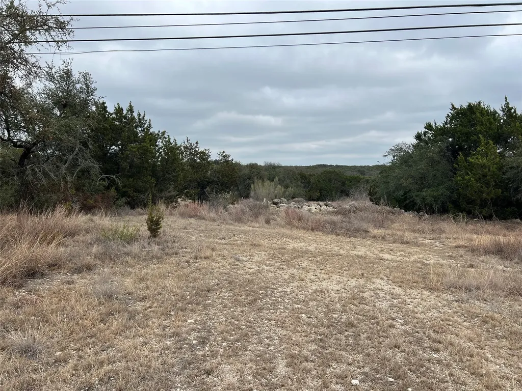 4 Anglin Lane Austin TX 78737