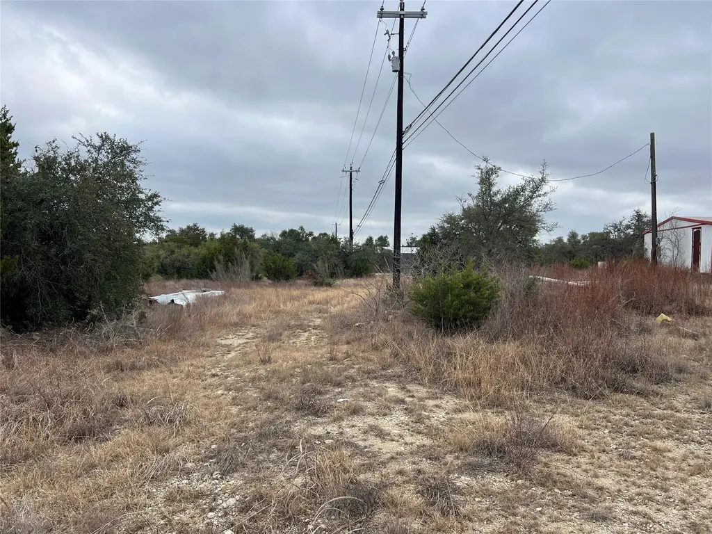 4 Anglin Lane Austin TX 78737