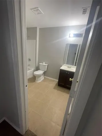 5309 Woodland Oaks Court Austin TX 78744