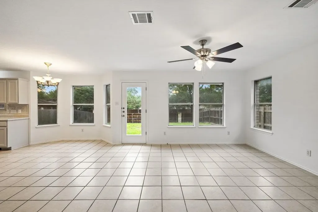 4416 Campo Verde Drive Austin TX 78749