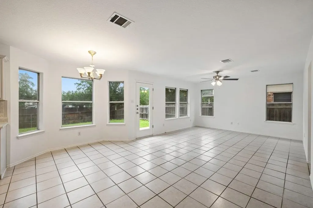 4416 Campo Verde Drive Austin TX 78749