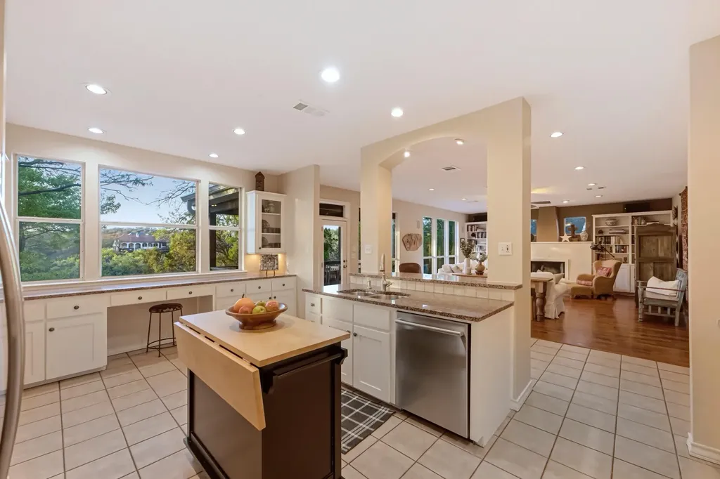 604 Furlong Drive Austin TX 78746