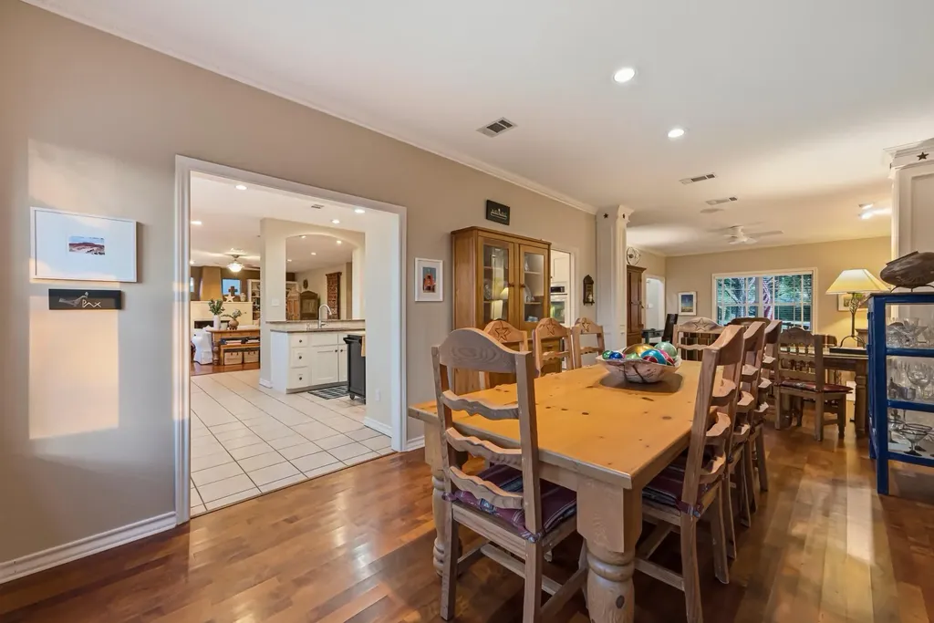604 Furlong Drive Austin TX 78746