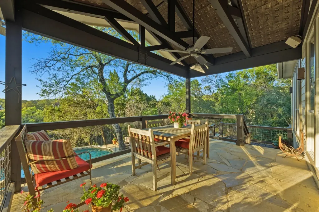 604 Furlong Drive Austin TX 78746