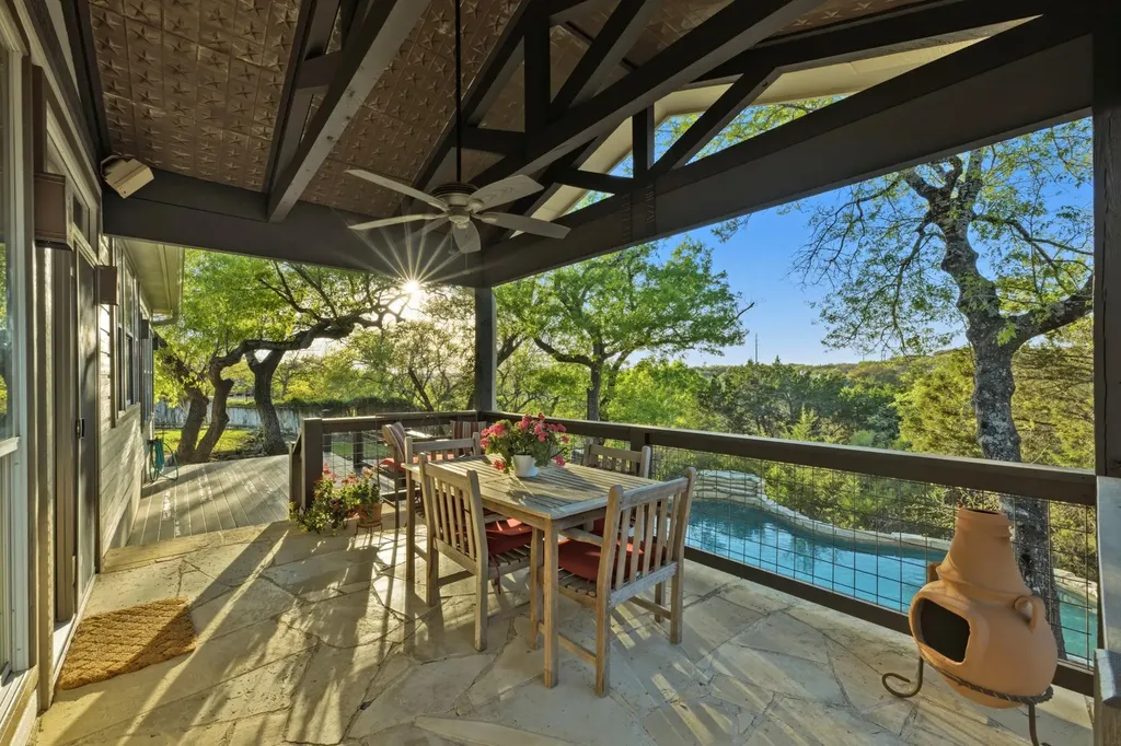 604 Furlong Drive Austin TX 78746