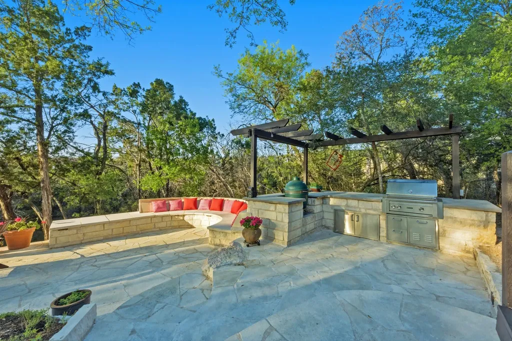 604 Furlong Drive Austin TX 78746