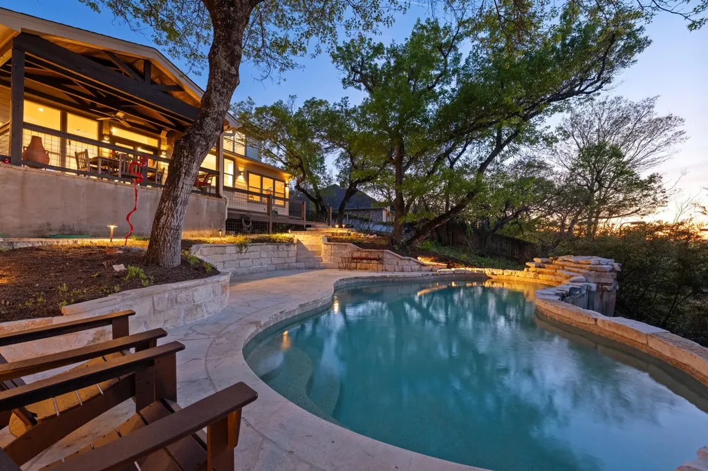604 Furlong Drive Austin TX 78746