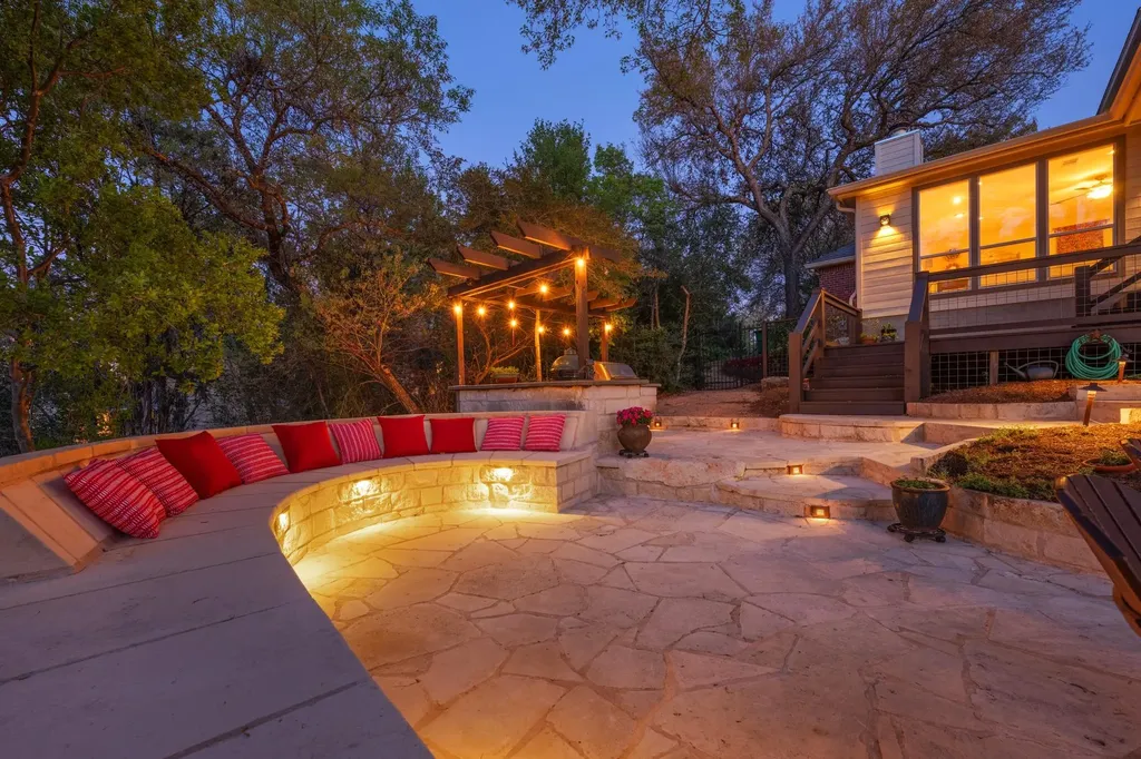 604 Furlong Drive Austin TX 78746