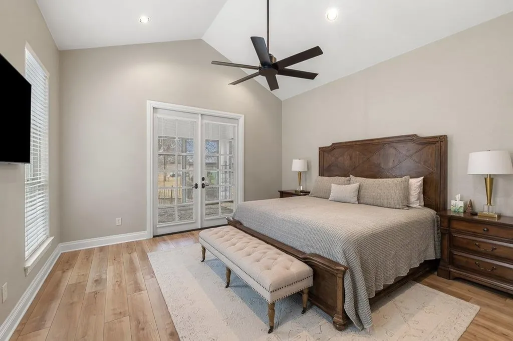 302 Tungsten Horseshoe Bay TX 78657