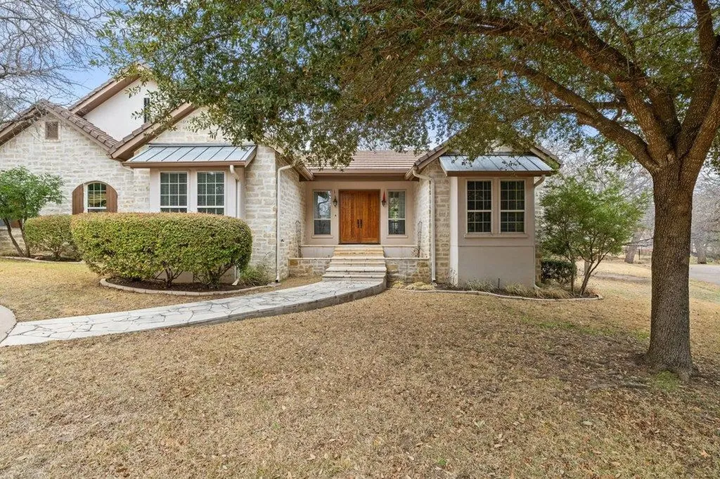 302 Tungsten Horseshoe Bay TX 78657