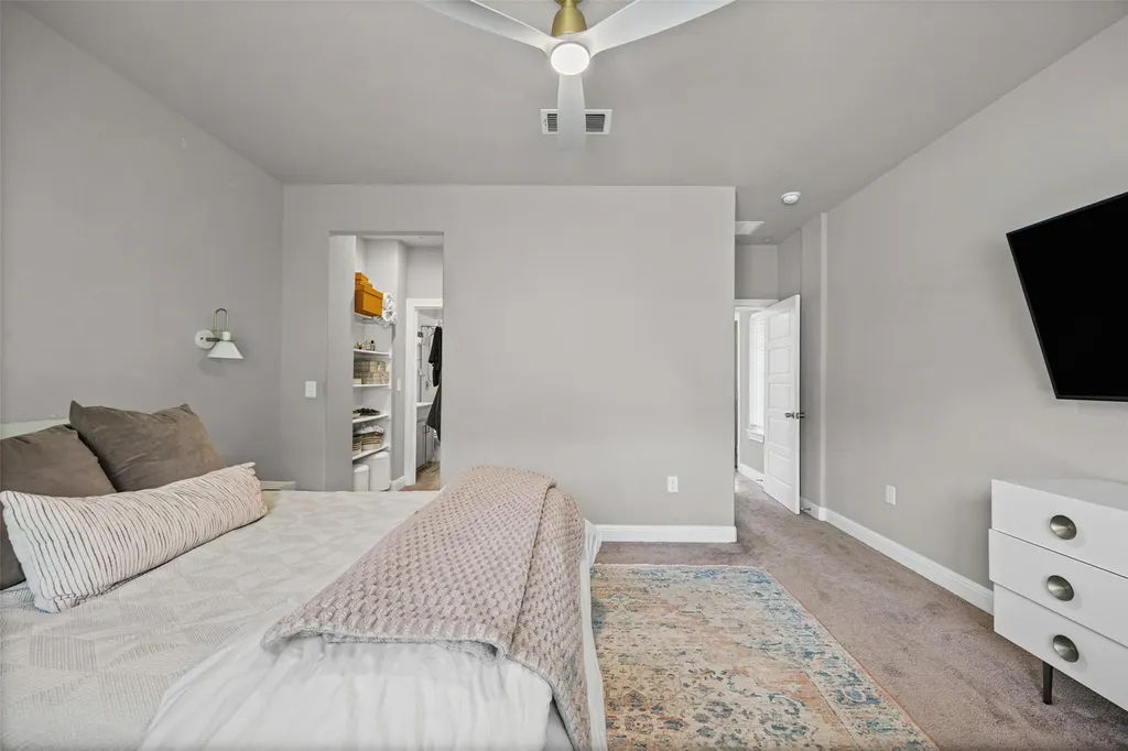 7200 Redding Drive Austin TX 78745
