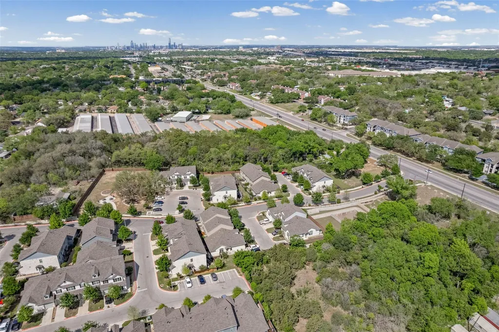 7200 Redding Drive Austin TX 78745