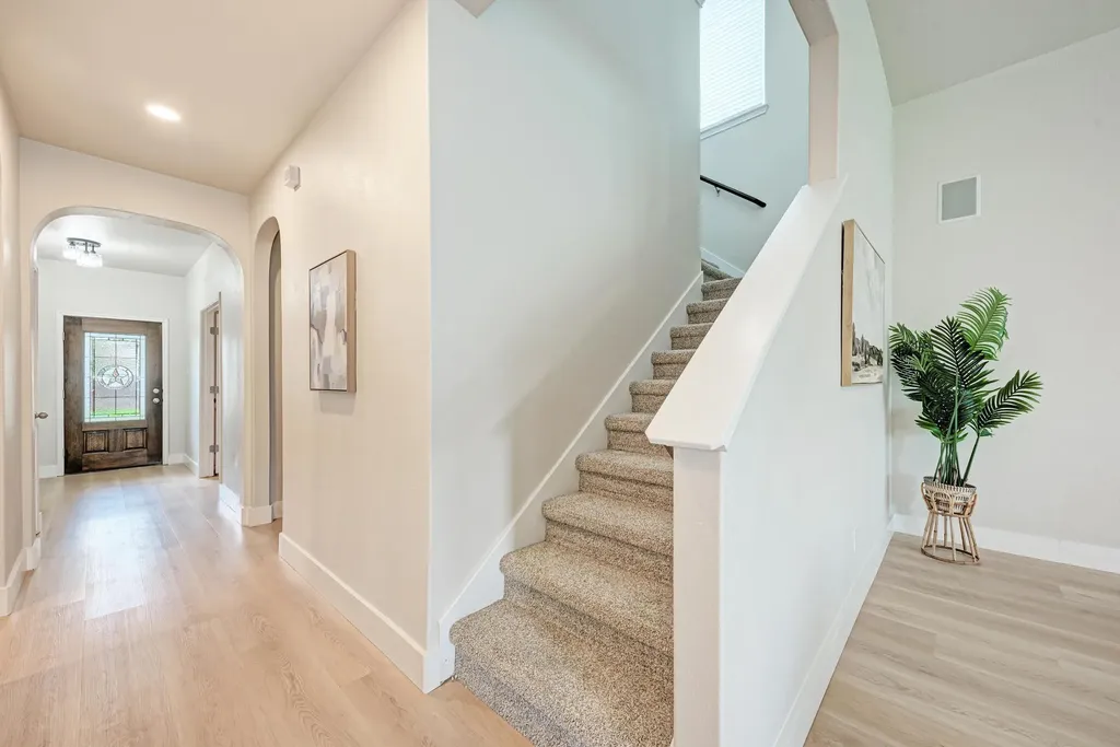 1704 Stonehaven Lane Round Rock TX 78665