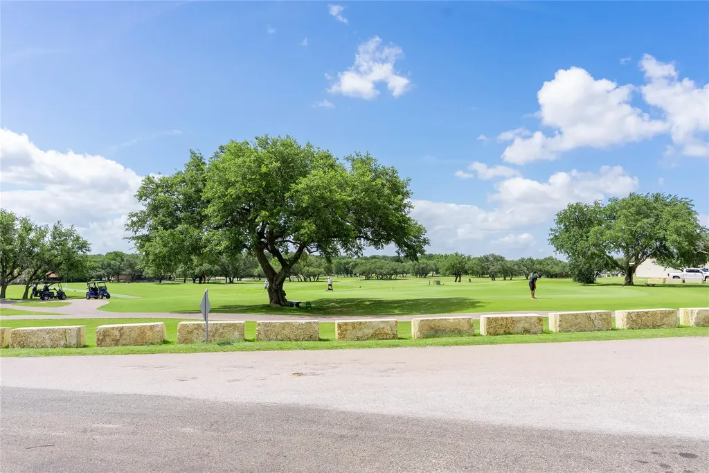 176 Tom Kite Drive Burnet TX 78611