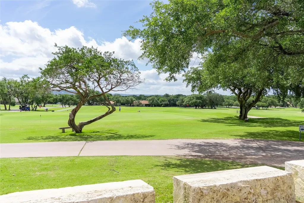 176 Tom Kite Drive Burnet TX 78611
