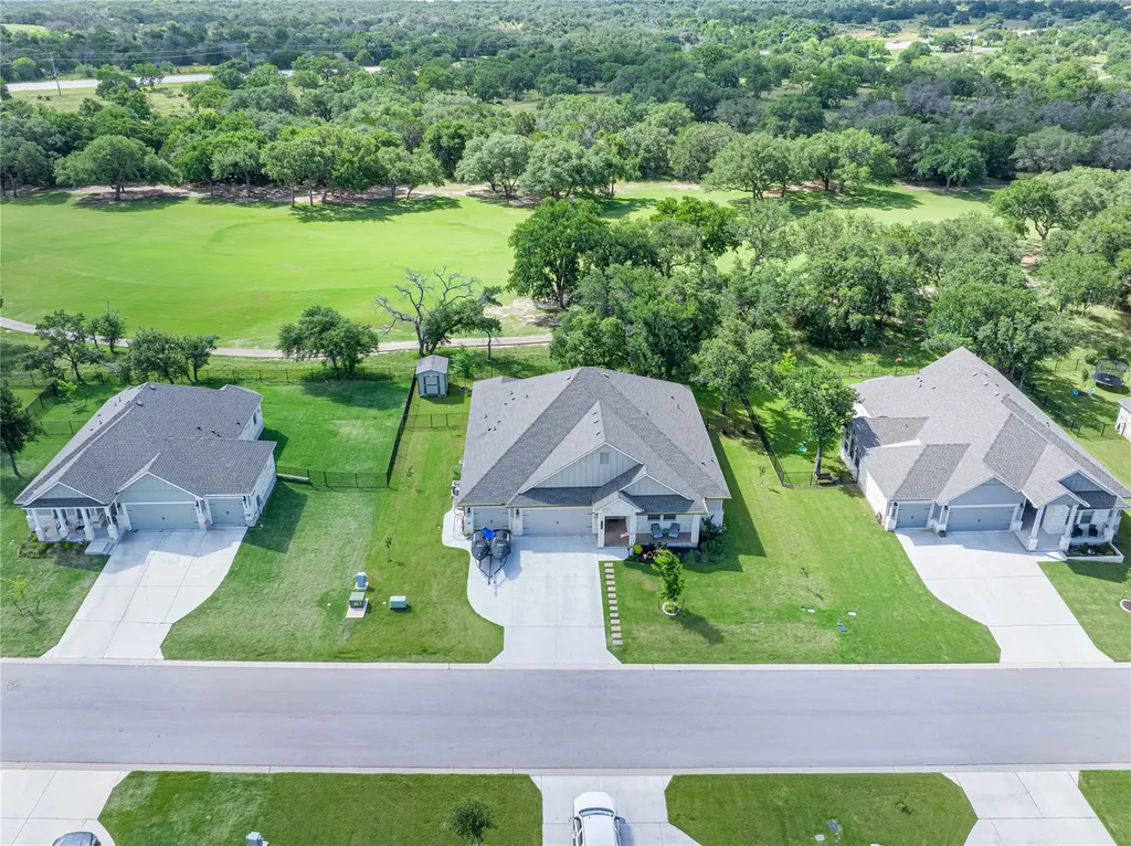 176 Tom Kite Drive Burnet TX 78611
