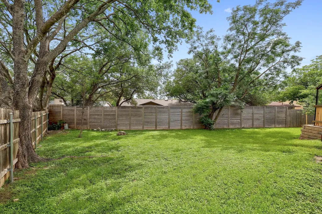 9614 Chukar Circle Austin TX 78758