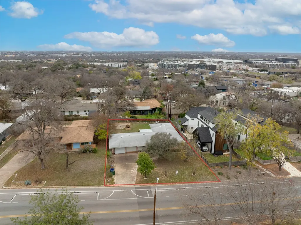 1710 Woodland Avenue Austin TX 78741