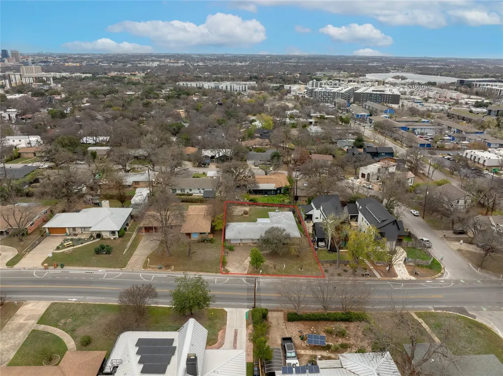 1710 Woodland Avenue Austin TX 78741