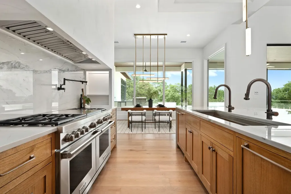 504 Primo Fiore Terrace Austin TX 78738