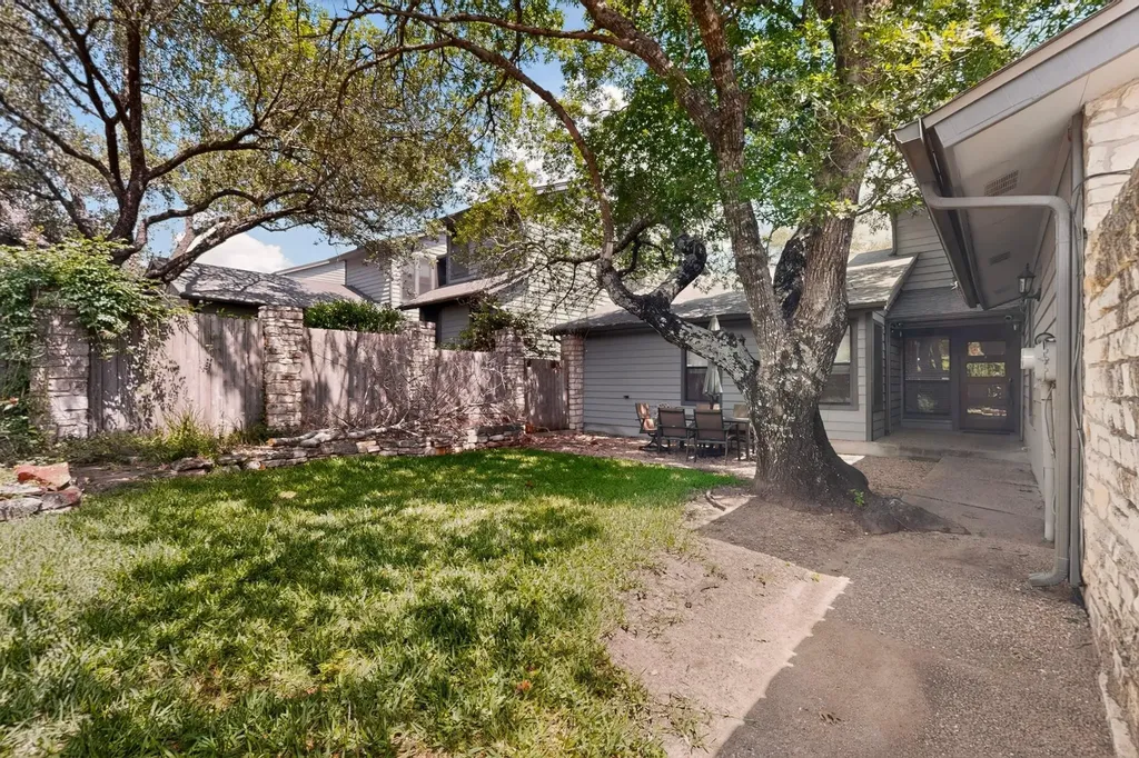 5107 Mckittrick Canyon Drive Austin TX 78759