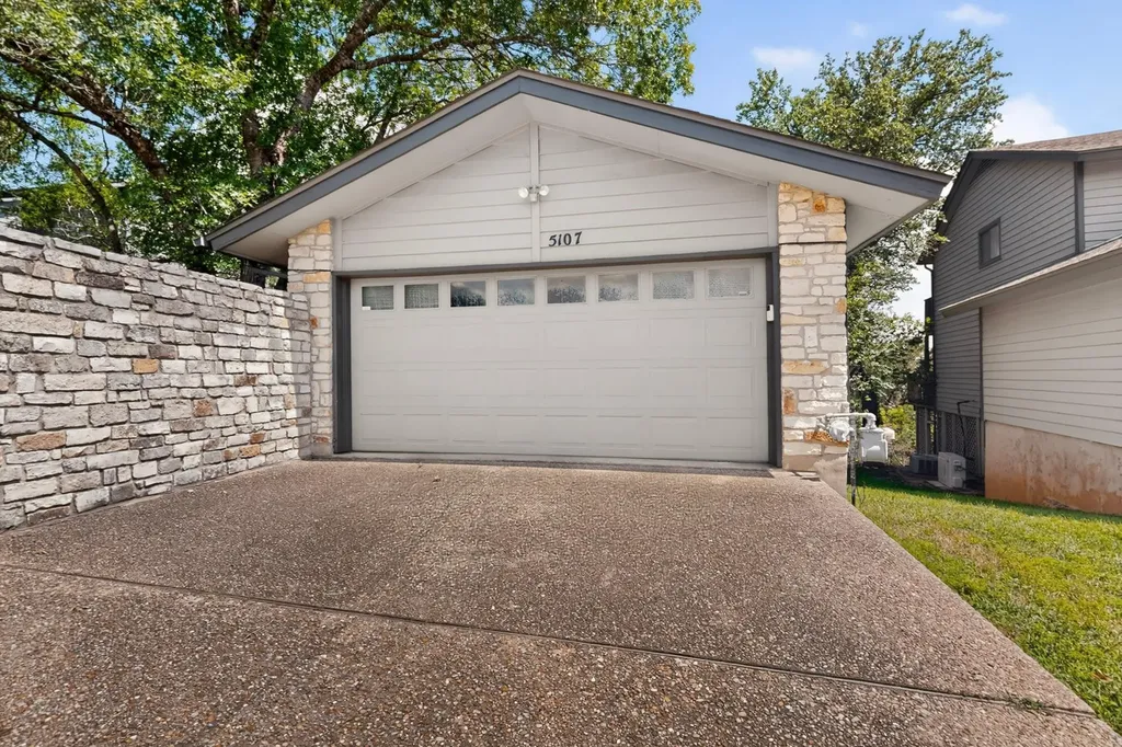 5107 Mckittrick Canyon Drive Austin TX 78759