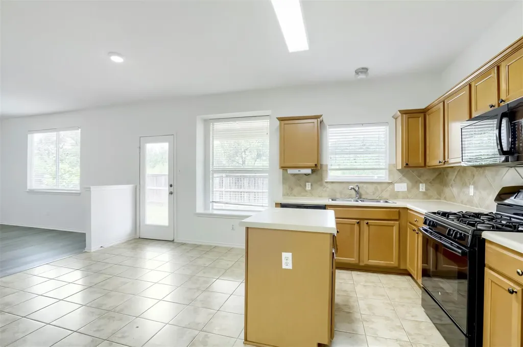 4125 Pebble Ridge Cove Round Rock TX 78681