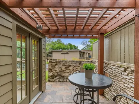 23 Stoney Creek Cove Lakeway TX 78734