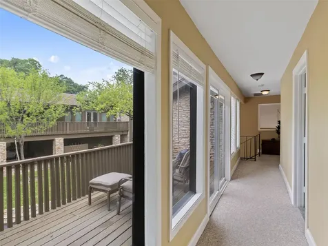 23 Stoney Creek Cove Lakeway TX 78734