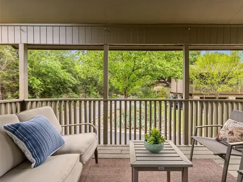 23 Stoney Creek Cove Lakeway TX 78734