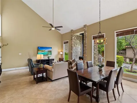 23 Stoney Creek Cove Lakeway TX 78734