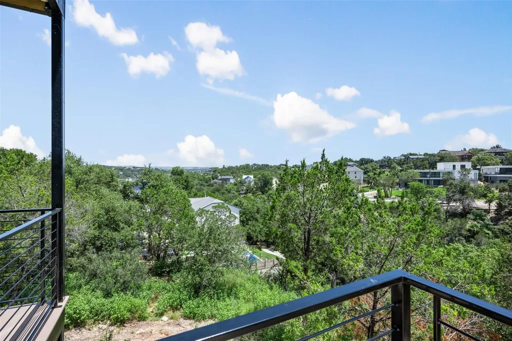 2646 Crazyhorse Pass Austin TX 78734
