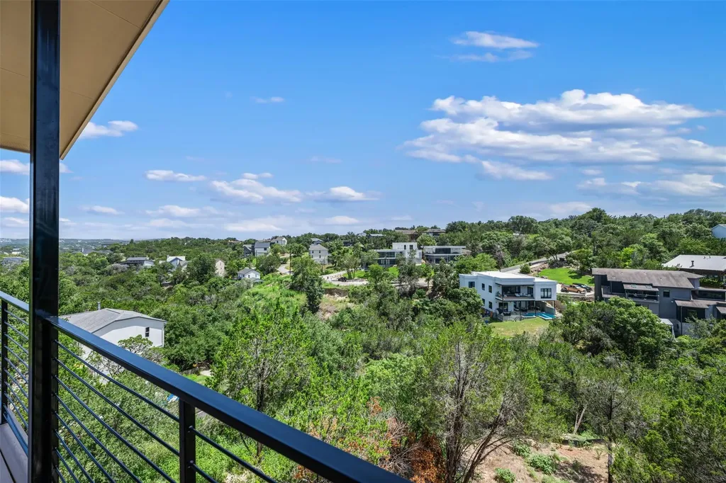 2646 Crazyhorse Pass Austin TX 78734