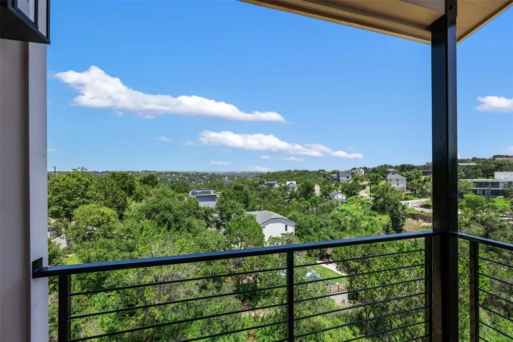 2646 Crazyhorse Pass Austin TX 78734