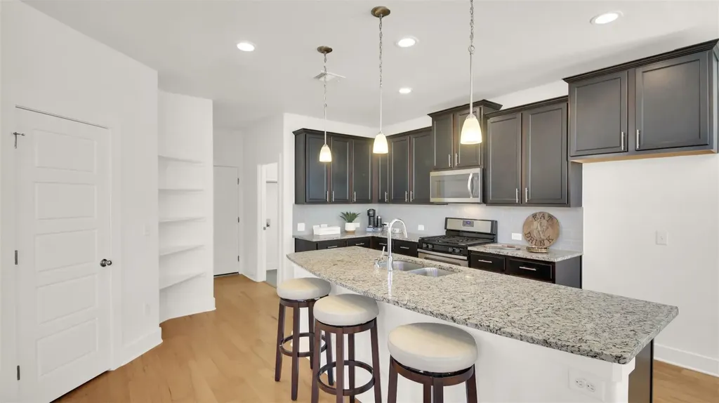 2308 Montague Street Austin TX 78741
