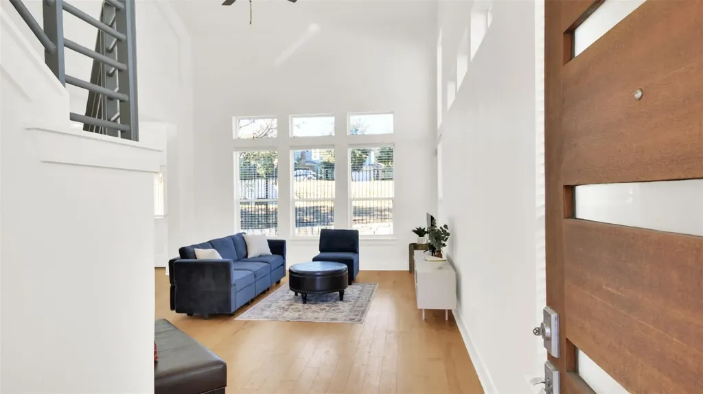 2308 Montague Street Austin TX 78741