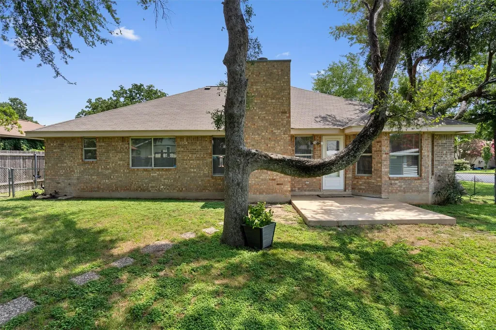 303 Burning Tree Drive Georgetown TX 78628