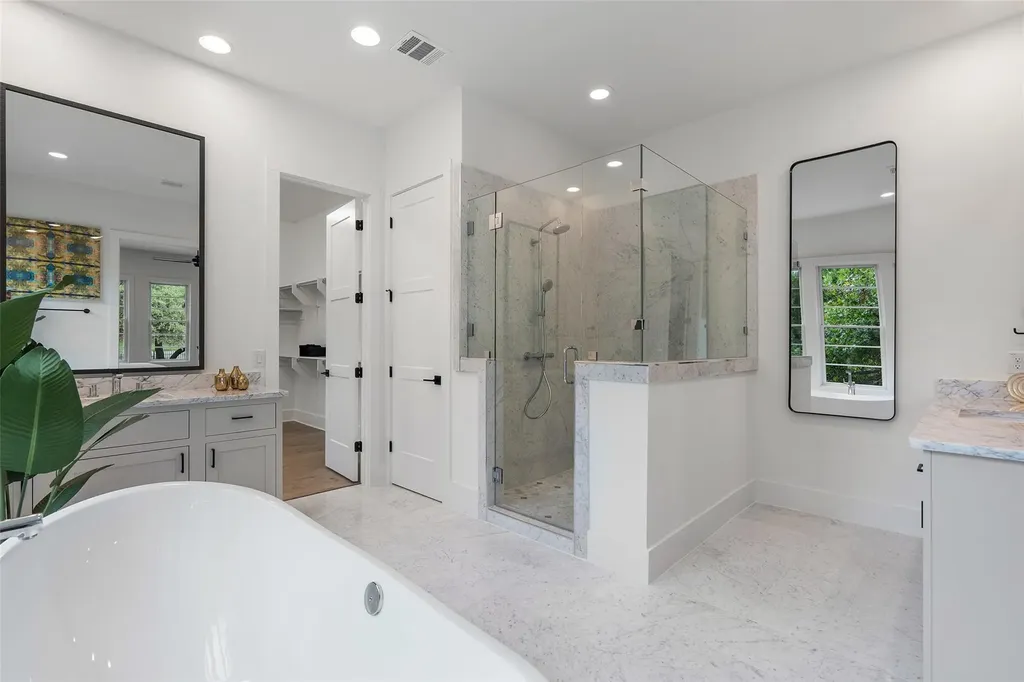 1719 Spyglass Drive Austin TX 78746