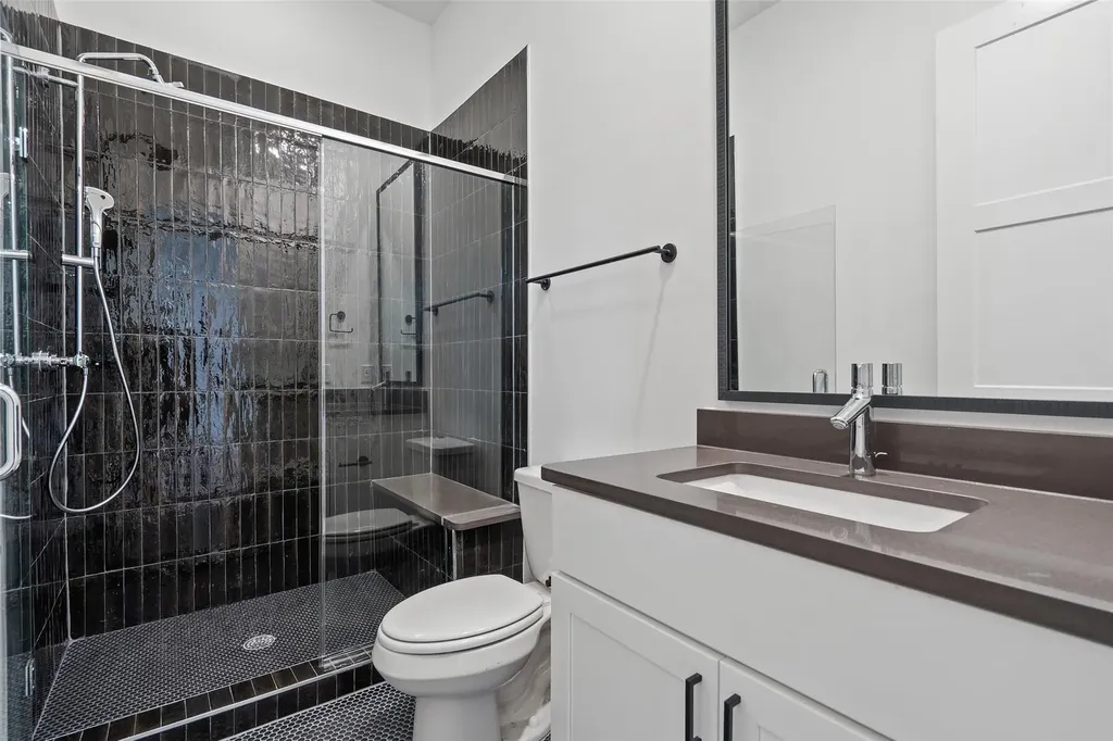 1719 Spyglass Drive Austin TX 78746