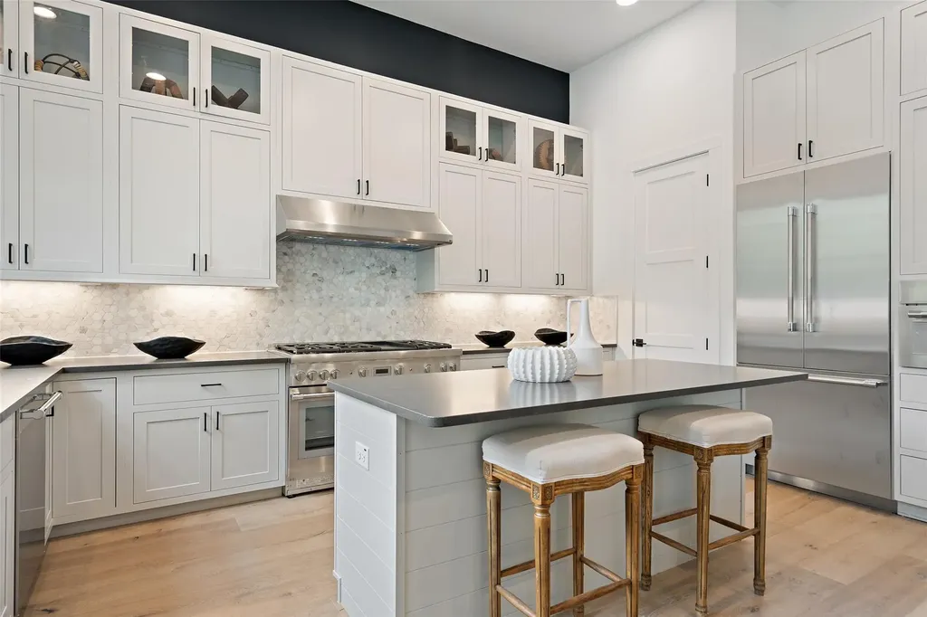 1719 Spyglass Drive Austin TX 78746