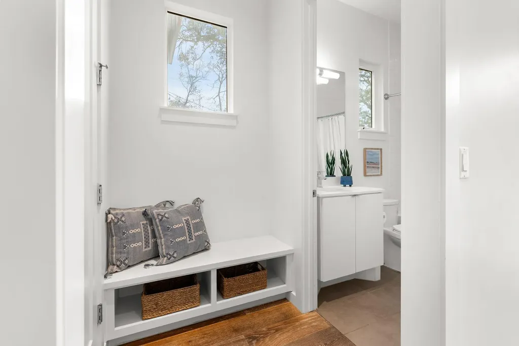 3812 Wadford Street Austin TX 78704