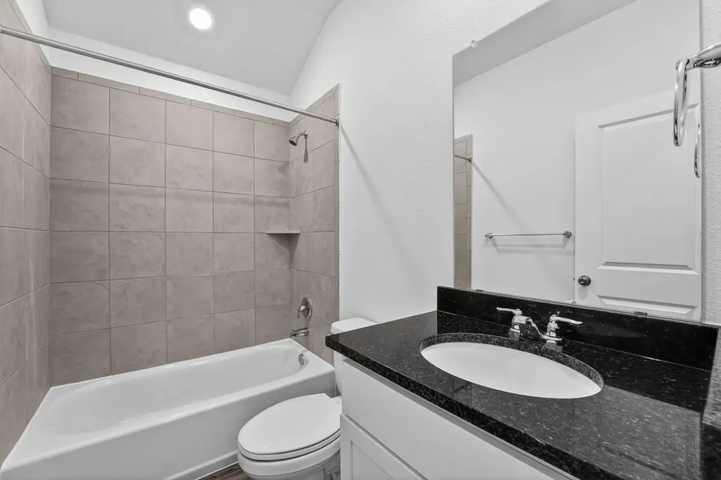 14130 Edna Maxine Walk Del Valle TX 78617