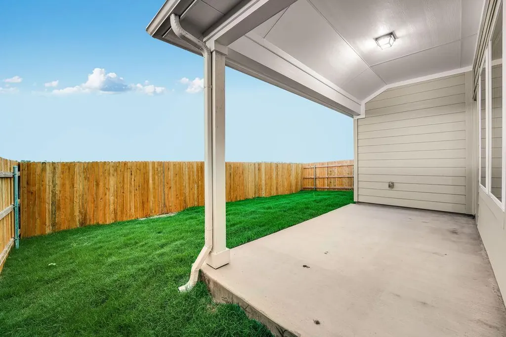 14130 Edna Maxine Walk Del Valle TX 78617