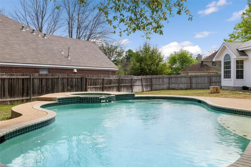 500 Settlers Valley Drive Pflugerville TX 78660