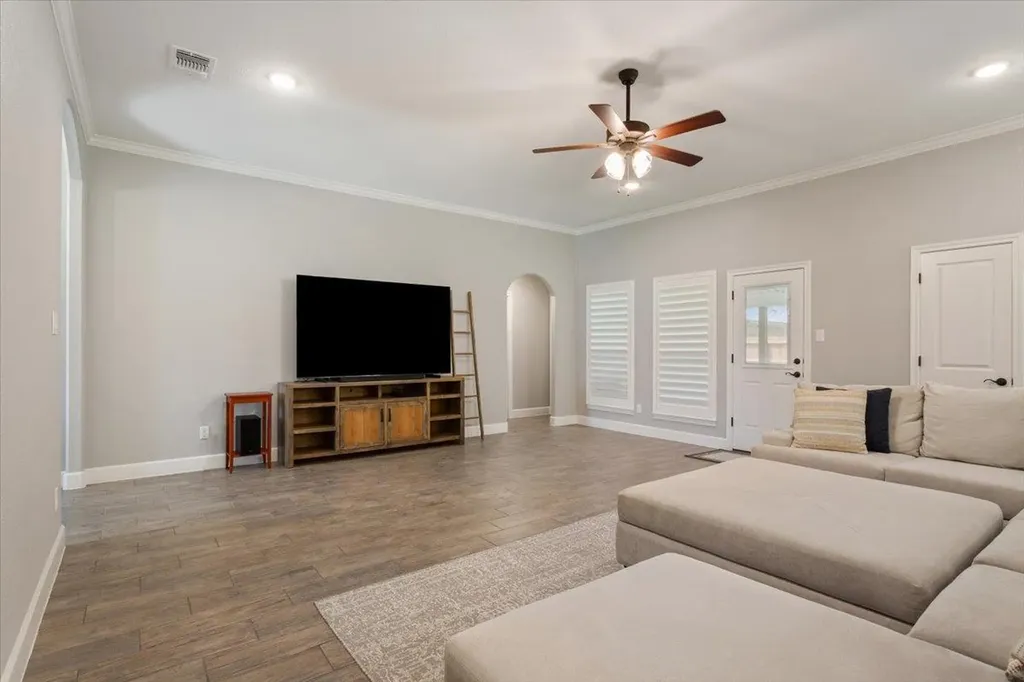 2644 Cowgirl Trail Belton TX 76513