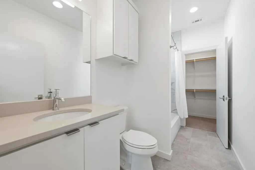 2811 Garwood Unit B Street Austin TX 78702