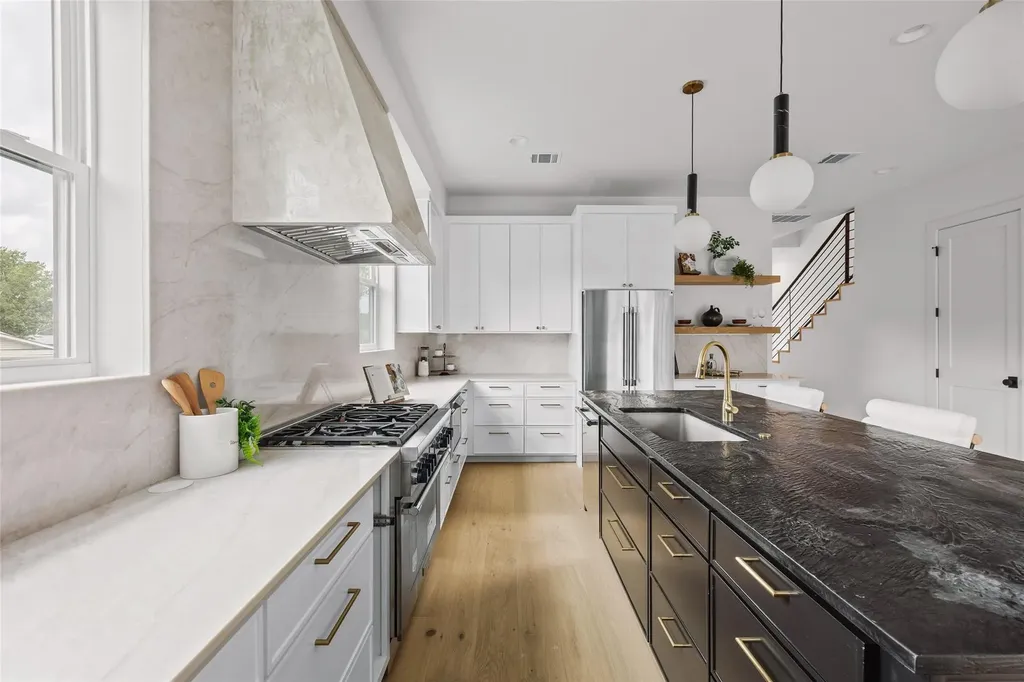 5104 Stone Gate Drive Austin TX 78721