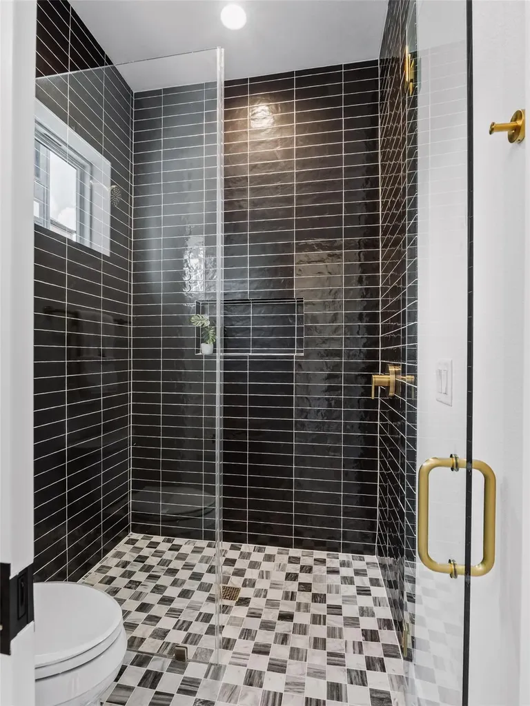 5104 Stone Gate Drive Austin TX 78721