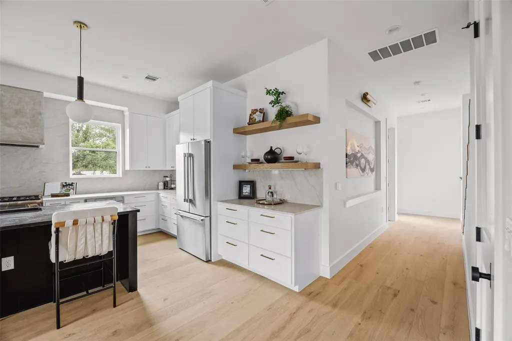 5104 Stone Gate Drive Austin TX 78721